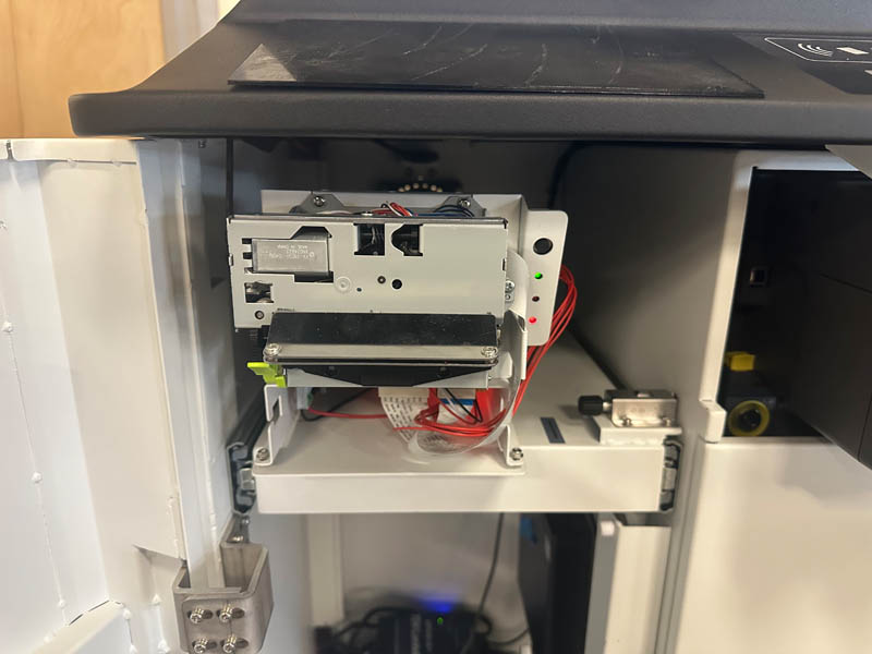 Vault - Complete Payment Kiosk