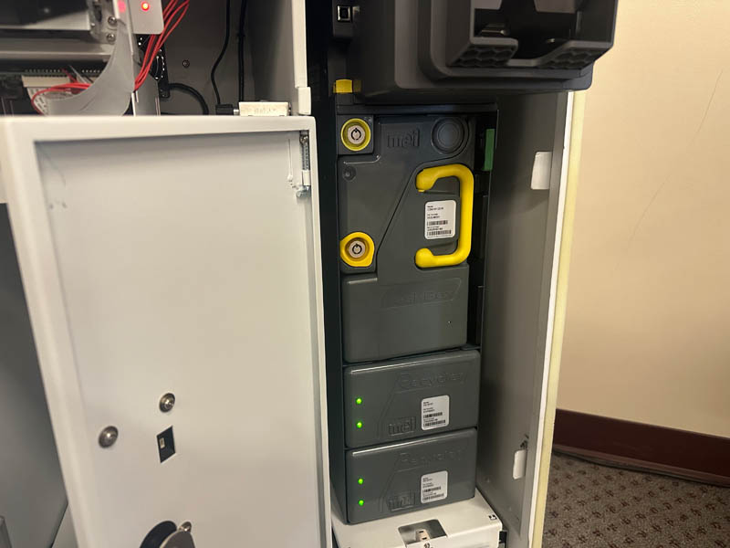 Vault - Complete Payment Kiosk